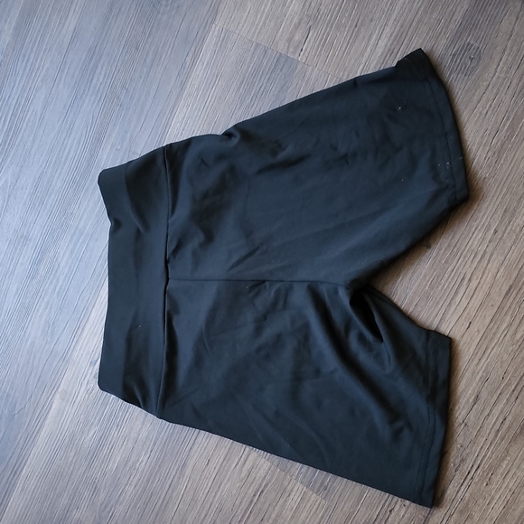 SHEIN Bike Shorts - Picture 2 of 2